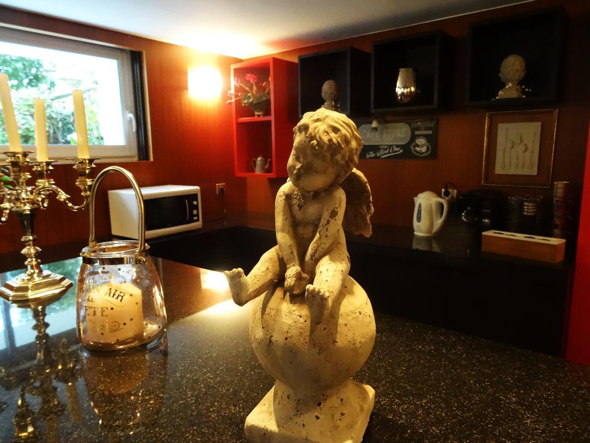 Villa La Clef Des Champs Chailly-en-Biere Екстериор снимка